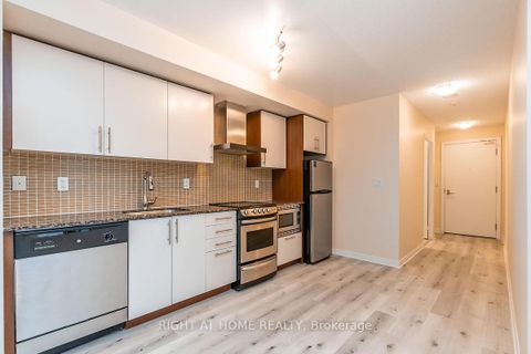 Photo 7 at 512 - 352 Front Street W, Waterfront Communities C1, Toronto