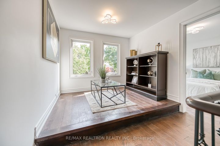 Photo 11 at 8 Hallam Road, Markham Village, Markham