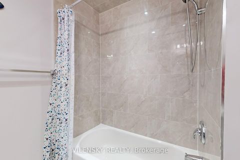 Photo 23 at 31 Royal Colwood Court, Glen Shields, Vaughan