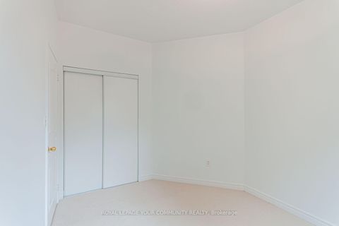 Photo 16 at 3 Paddle Gate, Oak Ridges Lake Wilcox, Richmond Hill