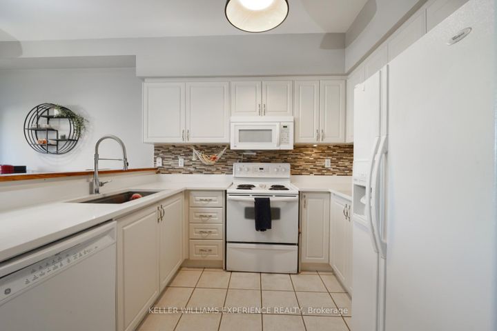 Photo 9 at 2 - 1087 Brook Gardens Marsh, Leslie Valley, Newmarket