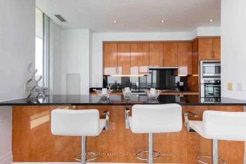 Photo 16 at 5101 - 16 Harbour Street, Waterfront Communities C1, Toronto