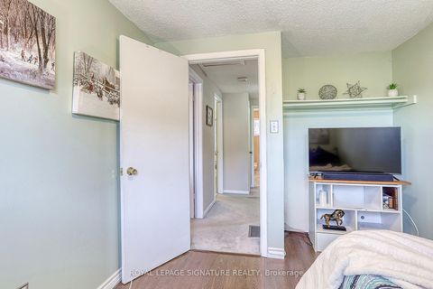 Photo 20 at 5 Golden Appleway, Donalda, Toronto