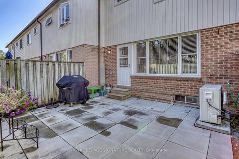 Photo 24 at 5 Golden Appleway, Donalda, Toronto