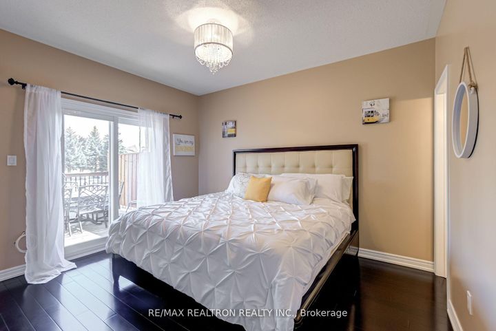 Photo 9 at 148 Solway Avenue, Maple, Vaughan