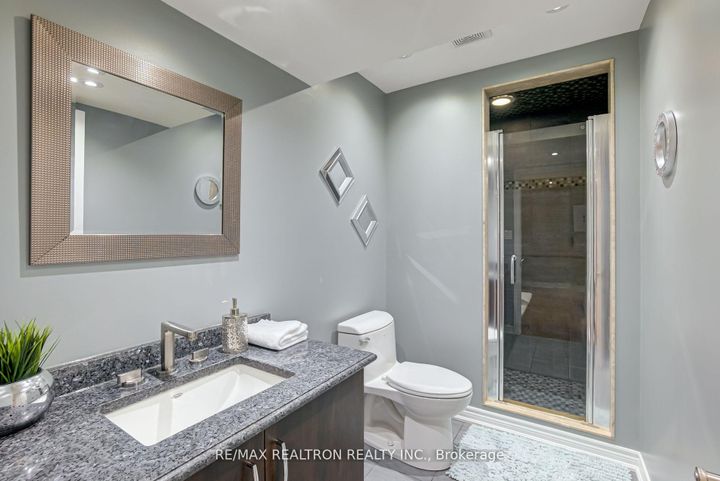Photo 15 at 148 Solway Avenue, Maple, Vaughan