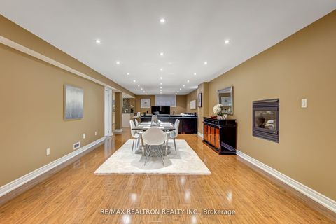 Photo 16 at 148 Solway Avenue, Maple, Vaughan