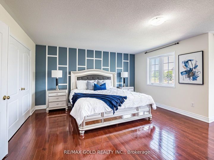 Photo 21 at 36 Treegrove Crescent, Fletcher's Meadow, Brampton