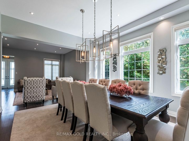 Photo 9 at 151 Rising Hill Ridge, Bram West, Brampton