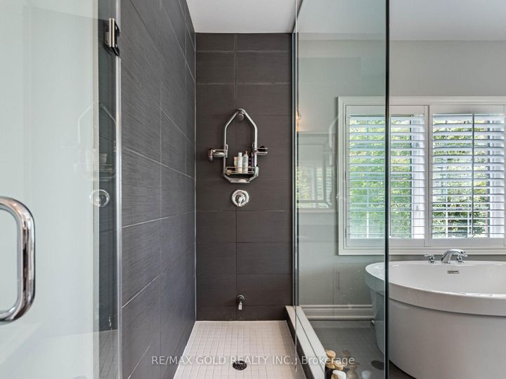 Photo 32 at 151 Rising Hill Ridge, Bram West, Brampton
