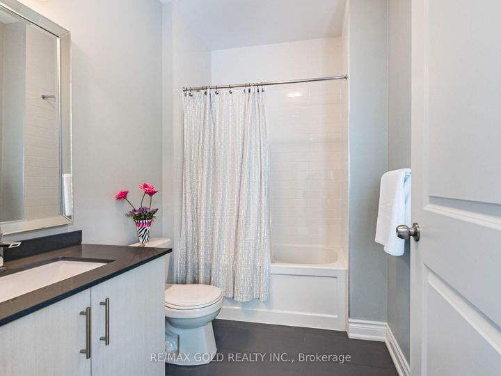 Photo 34 at 151 Rising Hill Ridge, Bram West, Brampton