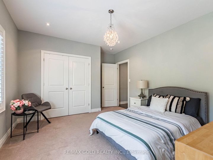 Photo 35 at 151 Rising Hill Ridge, Bram West, Brampton