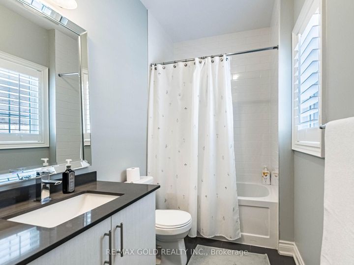 Photo 37 at 151 Rising Hill Ridge, Bram West, Brampton