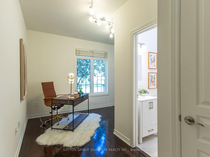 Photo 4 at 50 Rosewood Avenue, Port Credit, Mississauga