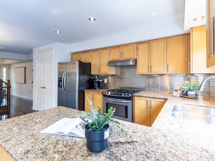 Photo 16 at 50 Rosewood Avenue, Port Credit, Mississauga