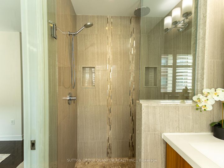 Photo 24 at 50 Rosewood Avenue, Port Credit, Mississauga