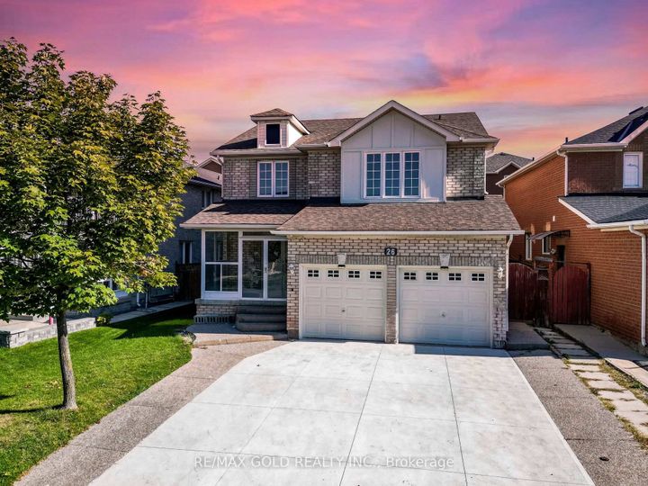 Photo 0 at 26 Yuile Court, Fletcher's Creek South, Brampton