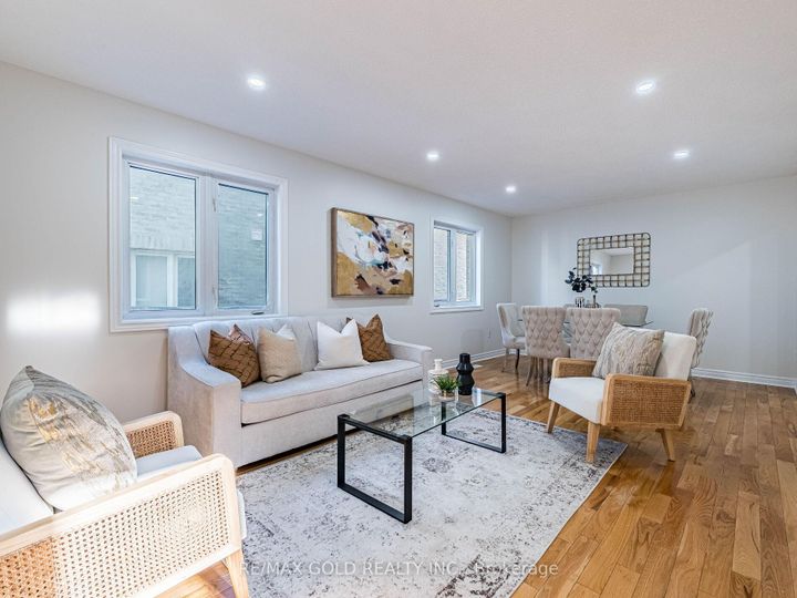 Photo 4 at 26 Yuile Court, Fletcher's Creek South, Brampton
