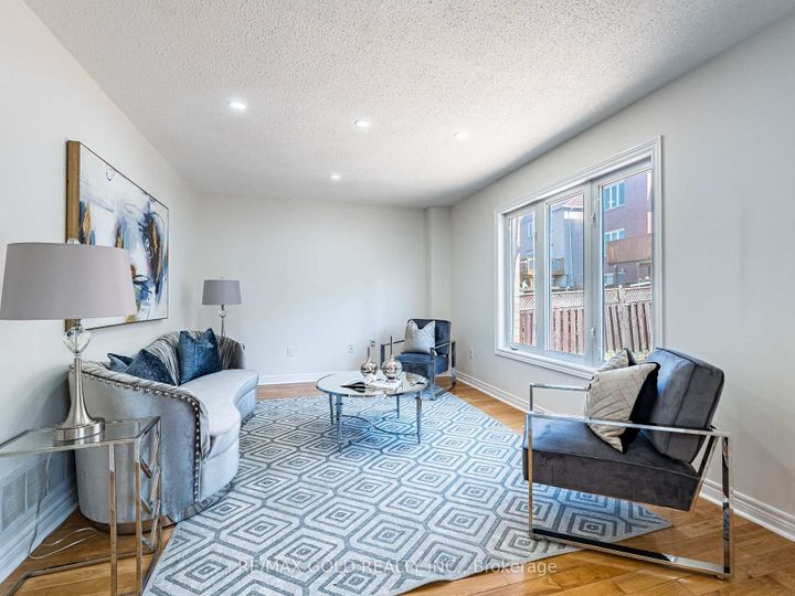 Photo 13 at 26 Yuile Court, Fletcher's Creek South, Brampton