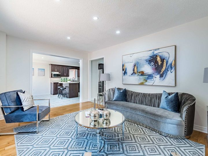Photo 14 at 26 Yuile Court, Fletcher's Creek South, Brampton