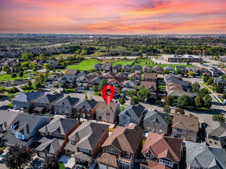 Photo 36 at 26 Yuile Court, Fletcher's Creek South, Brampton