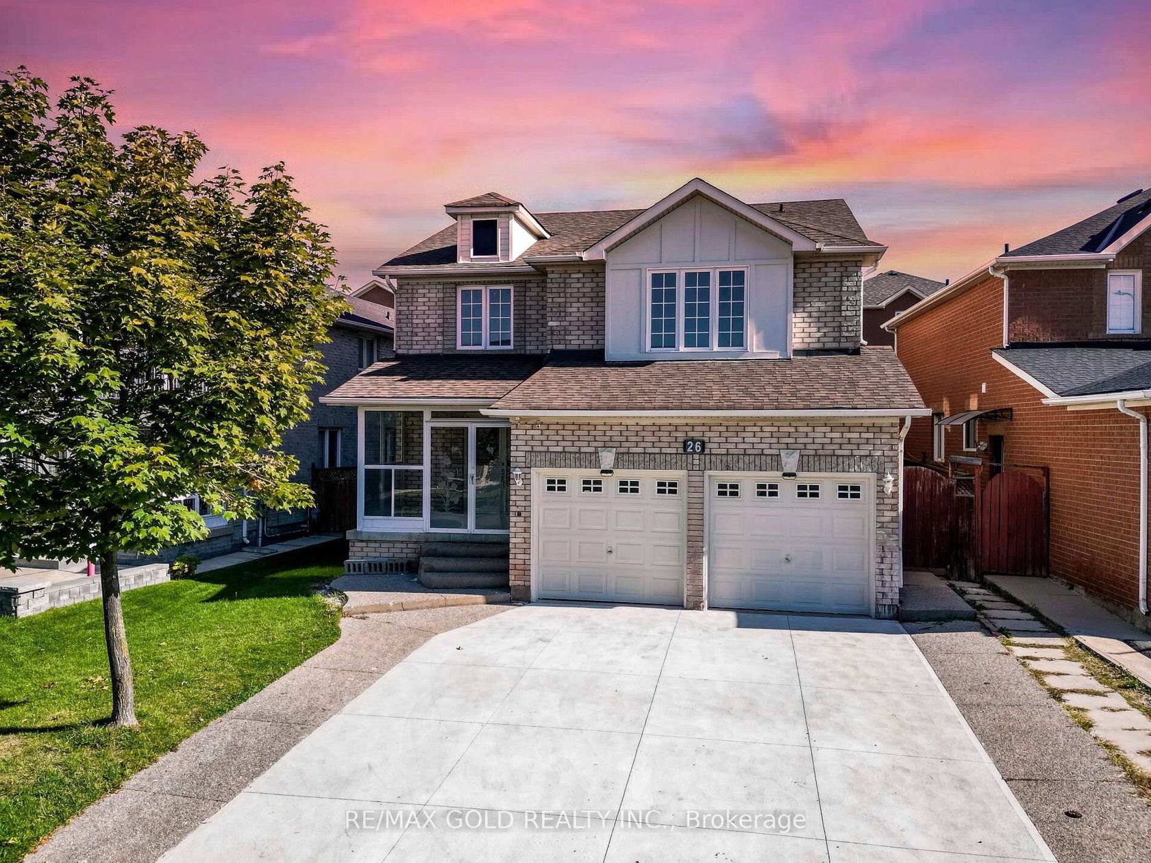 26 Yuile Court, Fletcher's Creek South, Brampton 2