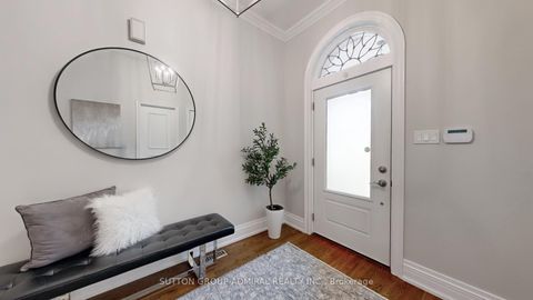 Photo 2 at 60 Baynards Lane, Mill Pond, Richmond Hill