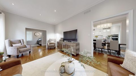 Photo 4 at 60 Baynards Lane, Mill Pond, Richmond Hill