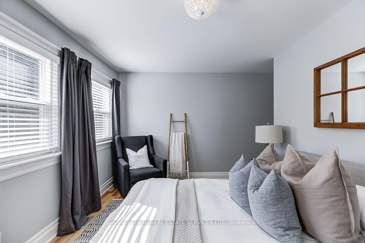 Photo 24 at 13 Archgate Lane, Davenport, Toronto