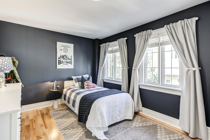 Photo 25 at 13 Archgate Lane, Davenport, Toronto