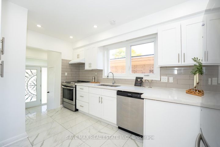 Photo 9 at 348 Bellamy Road N, Woburn, Toronto