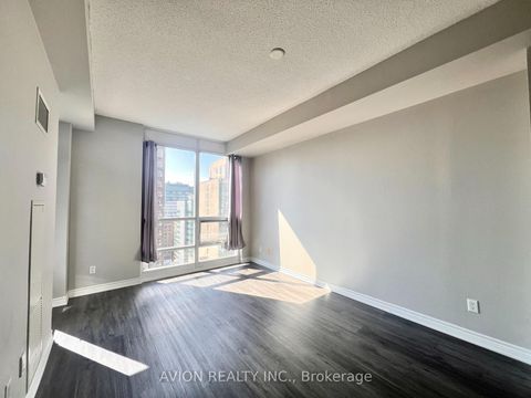 Photo 6 at 2610 - 761 Bay Street, Bay Street Corridor, Toronto