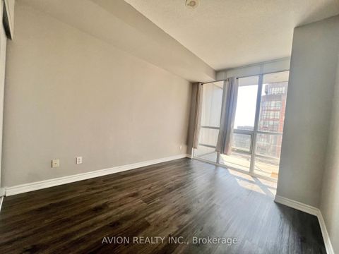 Photo 7 at 2610 - 761 Bay Street, Bay Street Corridor, Toronto