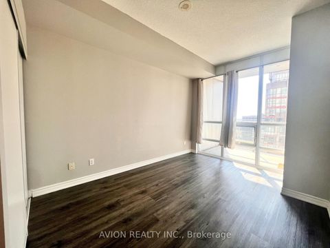 Photo 8 at 2610 - 761 Bay Street, Bay Street Corridor, Toronto