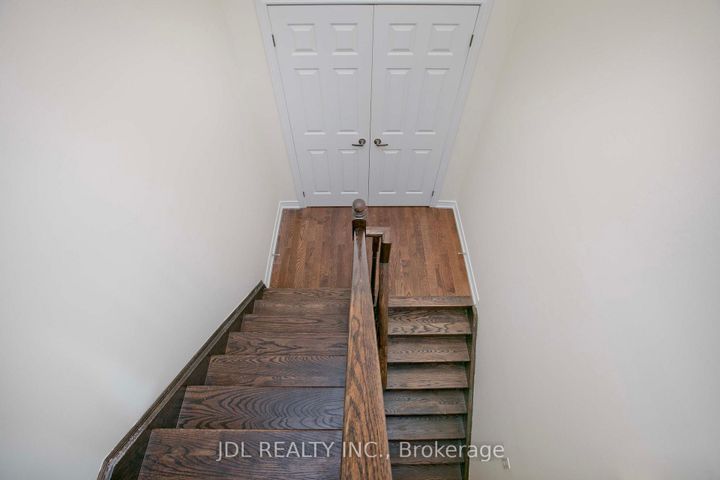Photo 15 at 21 Wozniak Crescent, Wismer, Markham