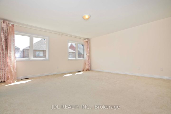 Photo 17 at 21 Wozniak Crescent, Wismer, Markham