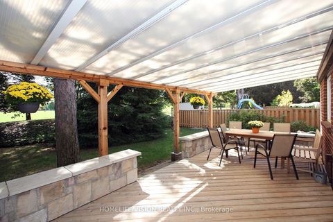 Photo 1 at 12 Relroy Court E, Steeles, Toronto