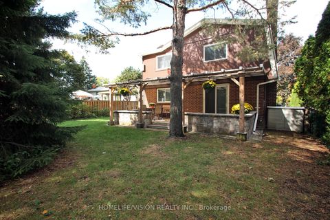 Photo 28 at 12 Relroy Court E, Steeles, Toronto