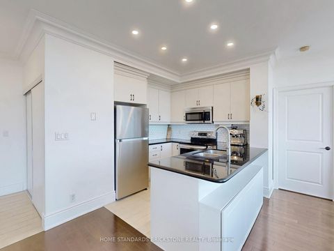 Photo 13 at PH211 - 18 Harding Boulevard, Harding, Richmond Hill