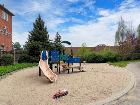 Photo 40 at PH211 - 18 Harding Boulevard, Harding, Richmond Hill