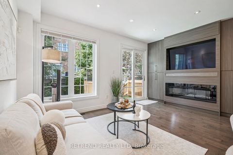 Photo 3 at 48 Gauguin Avenue, Patterson, Vaughan