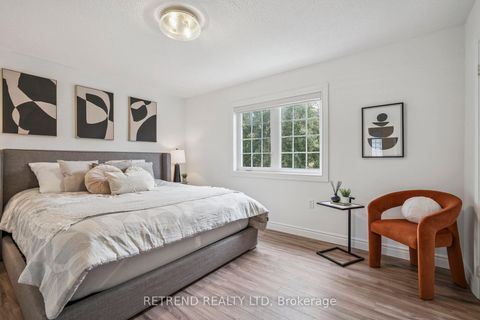 Photo 15 at 48 Gauguin Avenue, Patterson, Vaughan