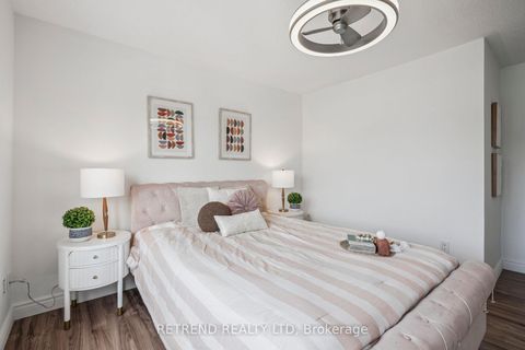 Photo 20 at 48 Gauguin Avenue, Patterson, Vaughan