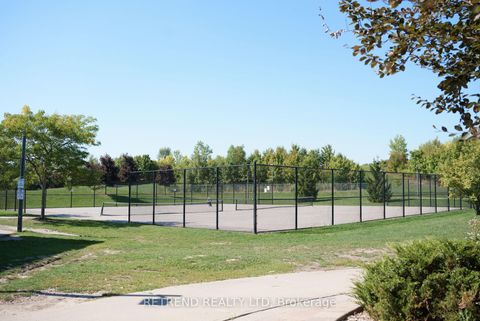 Photo 49 at 48 Gauguin Avenue, Patterson, Vaughan