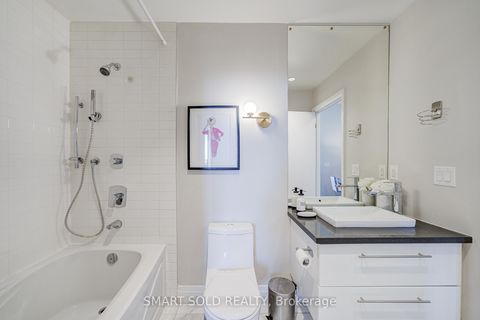 Photo 30 at 624 - 399 Spring Garden Avenue E, Willowdale East, Toronto