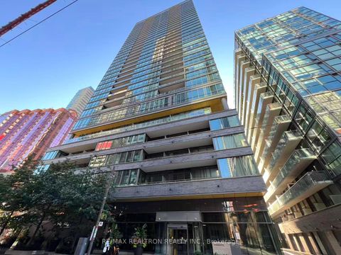 Photo 1 at 214 - 8 Charlotte Street, Waterfront Communities C1, Toronto
