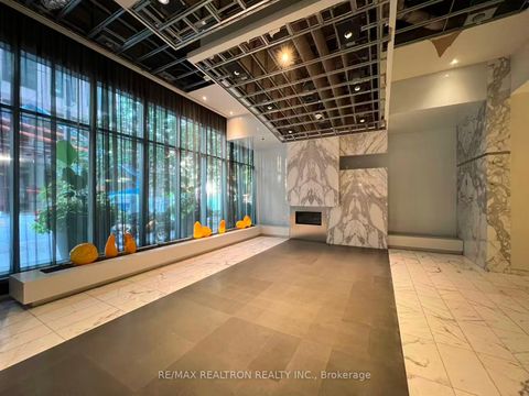 Photo 2 at 214 - 8 Charlotte Street, Waterfront Communities C1, Toronto