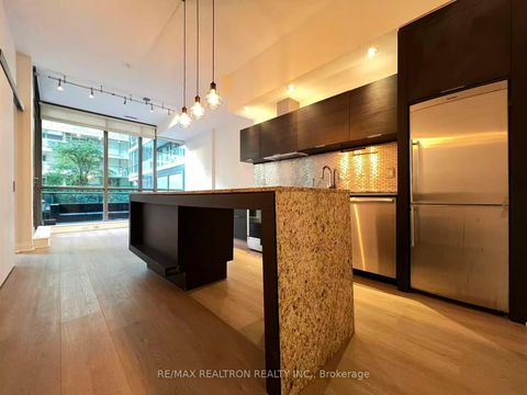 Photo 7 at 214 - 8 Charlotte Street, Waterfront Communities C1, Toronto