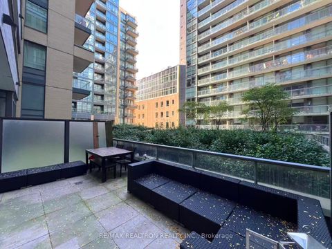 Photo 21 at 214 - 8 Charlotte Street, Waterfront Communities C1, Toronto