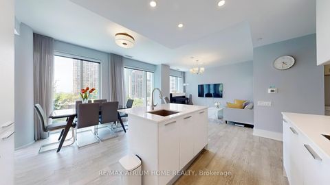 Photo 9 at 715 - 1 Gloucester Street, Yonge Corridor, Toronto